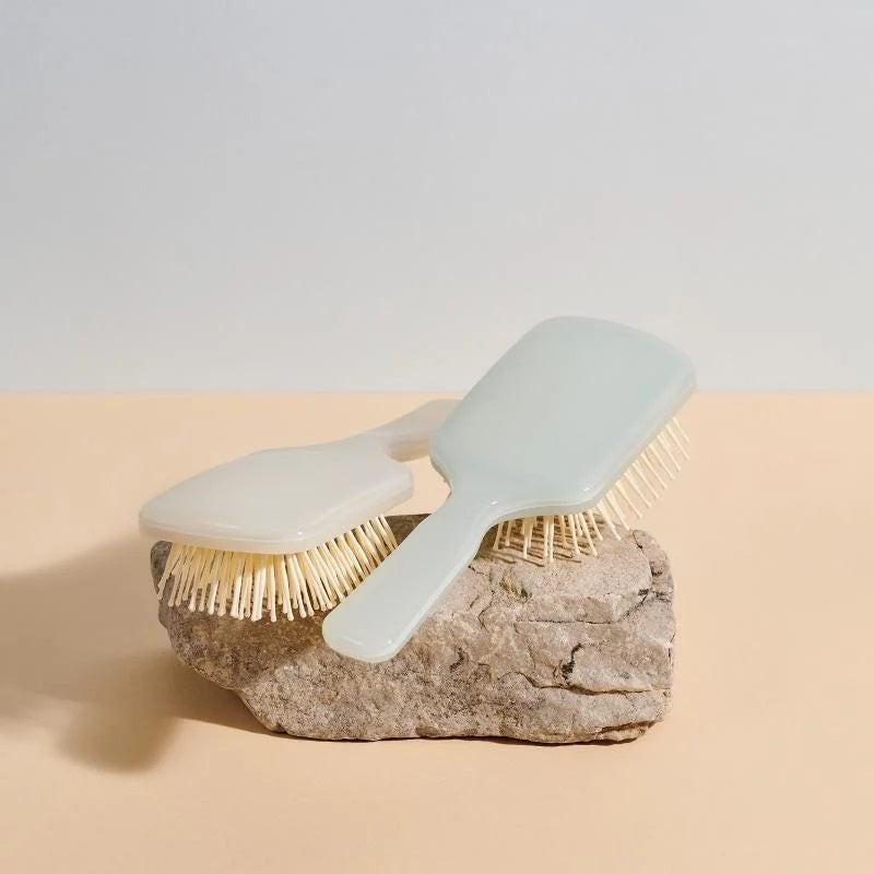 ACCA KAPPA EYE Faux Ivory Paddle Brush, Travel Size